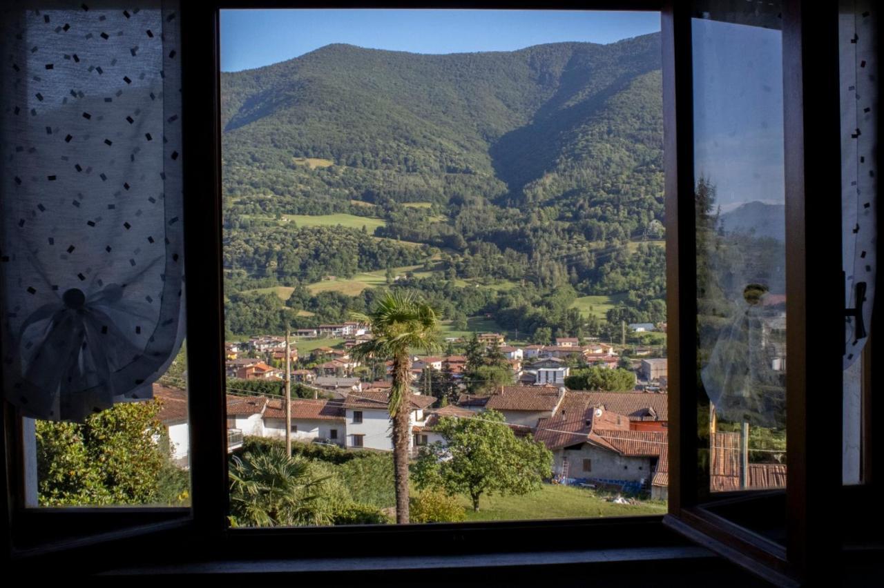 La Tana Dello Zio Gio Apartment Endine Gaiano Bagian luar foto